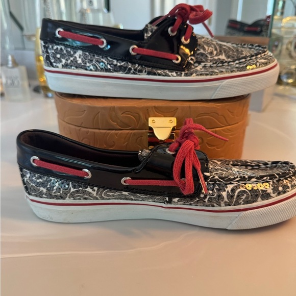 Sperry Red and Black Top-Sider Size 7.5 - Picture 11 of 14
